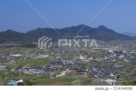 三豊市三野町の三豊市役所三野支所・大坊さん・ふれあいパークみの方面「三豊コールドロン（三豊カルデラ跡 21434006