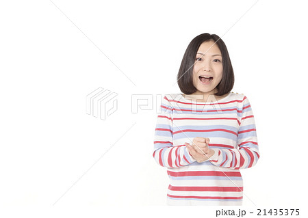 ひらめきポーズの若い女性 ひらめきポーズの若い女性 21435375