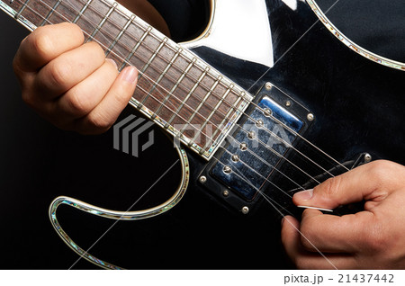guitar close up guitar close up 21437442