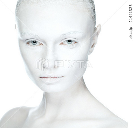 beautiful girl fashion portrait 21441328