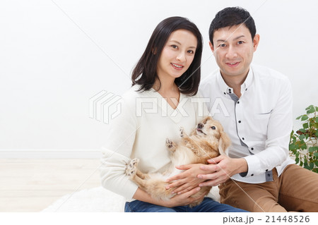 カップル　犬 21448526