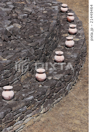 香川県善通寺市有岡古墳群「野田院古墳」（前方後円墳・積石塚古墳） 21449464