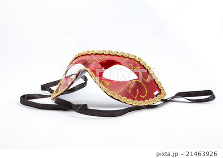 The carnival mask 21463926