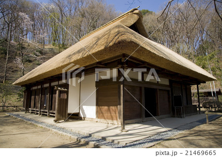 藁ぶき屋根の古民家 21469665