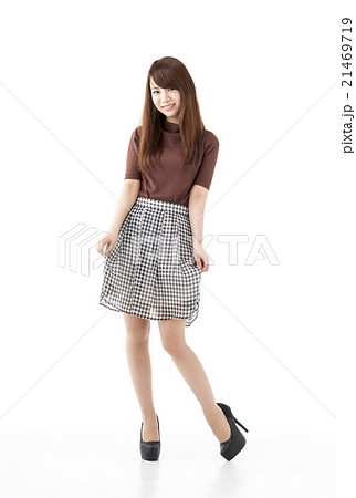 20代女性 21469719