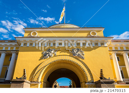 The Admiralty building in Saint Petersburg 21470315