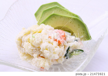ポテトサラダとアボカド ポテトサラダとアボカド 21473921