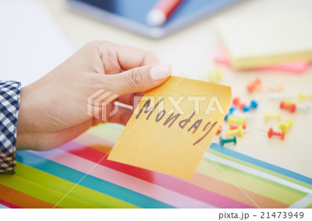 Monday text on adhesive note 21473949