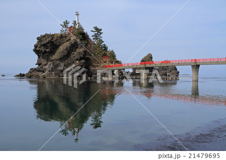 能生海岸　弁天岩 21479695