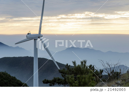 Sunrise Mountain windmill Sunrise Mountain windmill 21492003