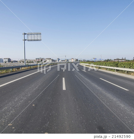 .Urban road construction 21492590