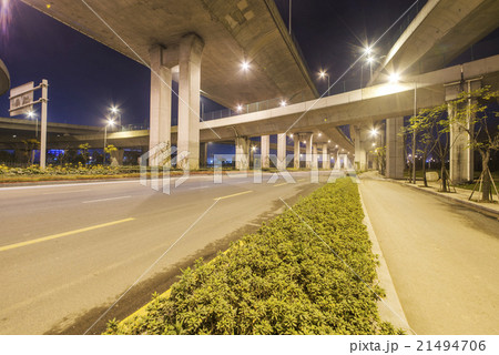 Night highway viaduct 21494706