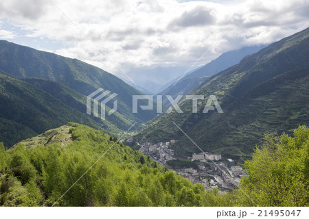 Mountain Village Mountain Village 21495047