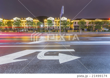 Night city road 21499174