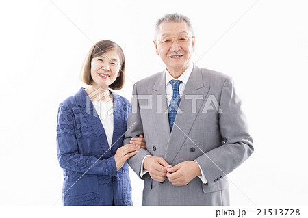 スーツのシニア夫婦 スーツのシニア夫婦 21513728