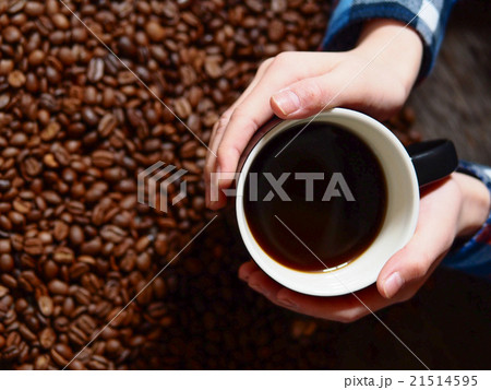 コーヒーとコーヒー豆 21514595