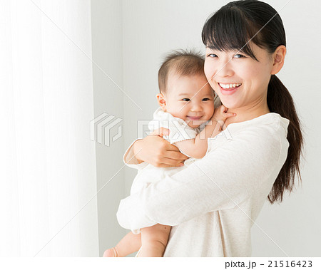 赤ちゃんと母親イメージ 21516423