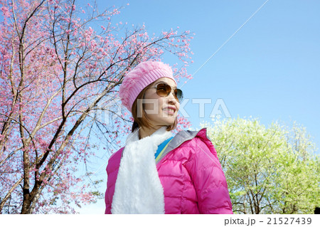 woman dress green leaf pink flower background woman dress green leaf pink flower background 21527439
