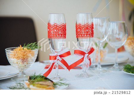 two decorative champagne glasses 21529812