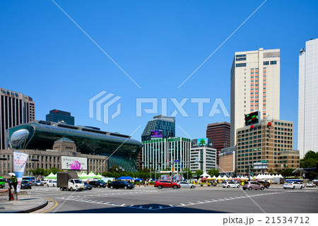 韓国　ソウルの街並み 21534712