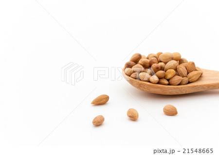 マハレブ(ワイルドチェリーの仁):Mahleb, whole マハレブ(ワイルドチェリーの仁):Mahleb, whole 21548665