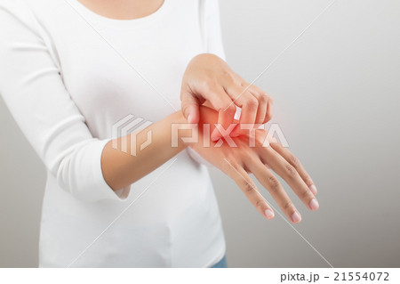 Women scratch the itch with hand, on white background Women scratch the itch with hand, on white background 21554072