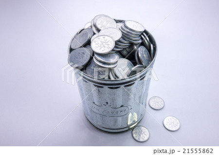 ゴミ箱の中の一円玉 21555862