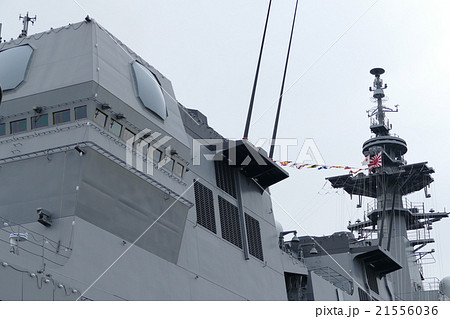 いずも　護衛艦　横浜　大桟橋 21556036