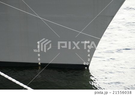 いずも　護衛艦　横浜　大桟橋 21556038