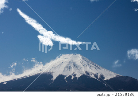 鷹の雲と富士山 21559136