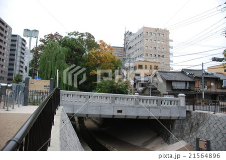 一条戻橋（京都市上京区堀川下之町） 21564896