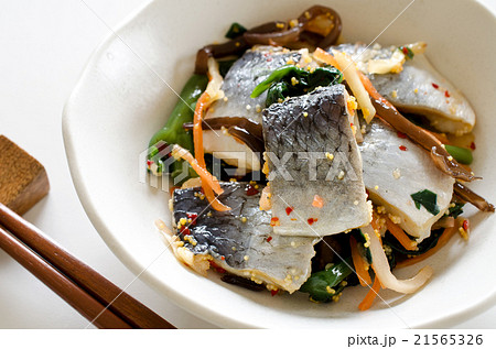 ニシンの酢漬け 21565326