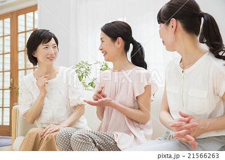 50代女性 21566263