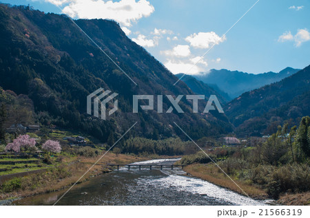 春の穴吹川(徳島県) 春の穴吹川(徳島県) 21566319