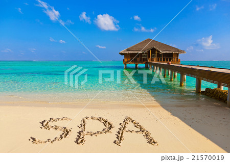 Word Spa on beach 21570019