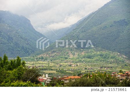 Mountain village in Greece 21573661