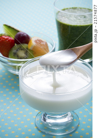 ヨーグルト ヨーグルト 21574877