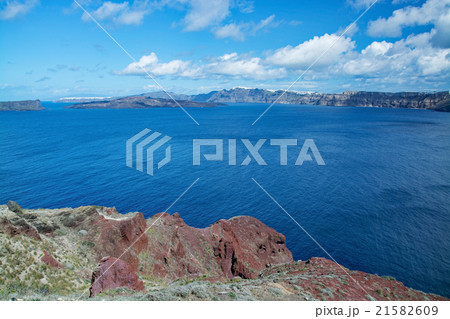 Landscape at Santorini, Greece Landscape at Santorini, Greece 21582609