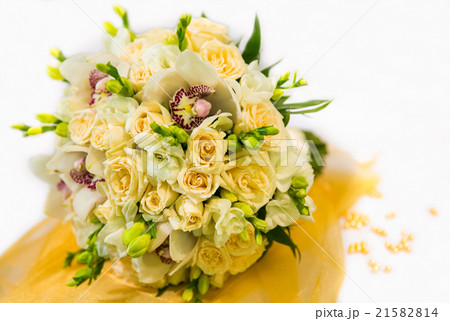 A wedding yellow bouquet with a yellow beads 21582814
