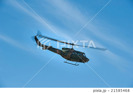 陸上自衛隊 ヘリ UH-1 21585468