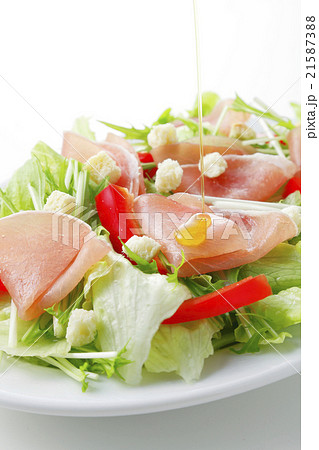 生ハムのサラダ 生ハムのサラダ 21587388