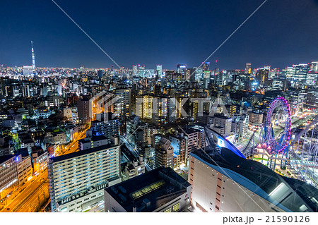 文京区から東京スカイツリー方向を望む　夜景空撮 21590126