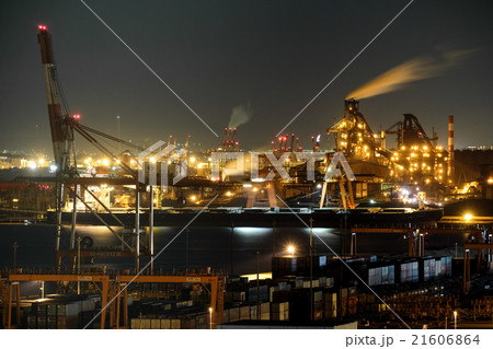 川崎工業地帯 夜景 川崎マリエンより No1の写真素材