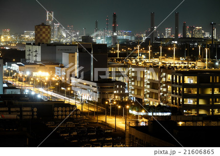 川崎工業地帯 夜景 川崎マリエンより No2の写真素材