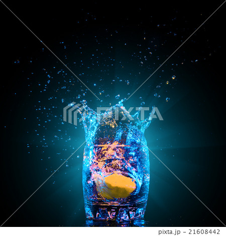 cocktail in glass with splashes cocktail in glass with splashes 21608442