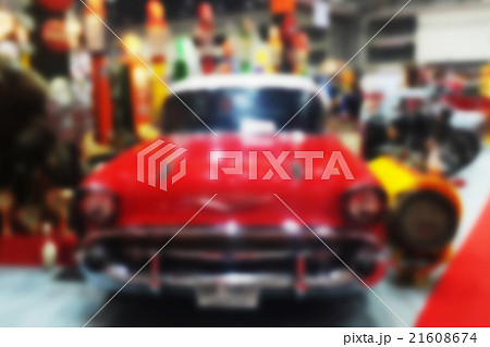 Blurred image of classic car 21608674