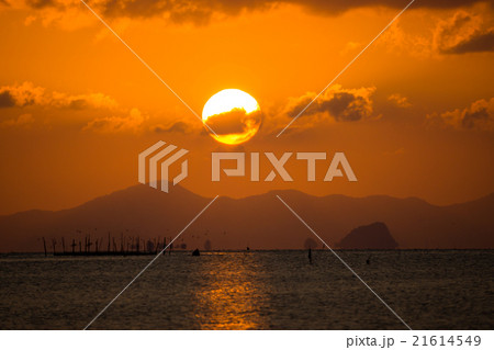 Sunset sky at Songkhla Lake, Thailand. Sunset sky at Songkhla Lake, Thailand. 21614549