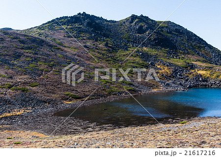 トムラウシ山と北沼。9月 トムラウシ山と北沼。9月 21617216