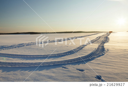 small country road small country road 21629927