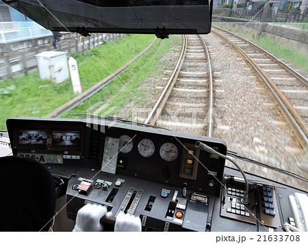 世田谷線の前面車窓 21633708